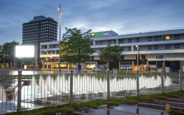 Holiday Inn Express Middlesbrough - Centre Square by IHG