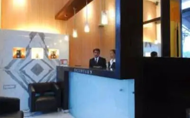 Hotel Varishtta Executive Inn