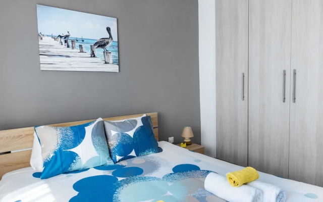 Pebble Beach Holiday Apartments
