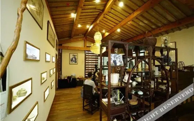 Taohuayuan Hostel