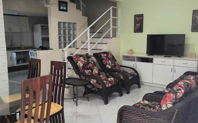 Casa 3 dorms no Centro