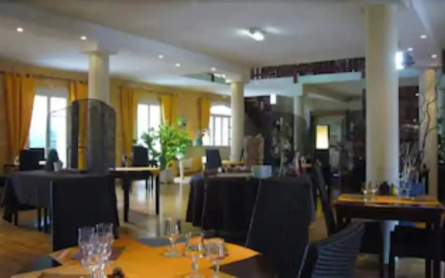 Le Clos de l'Aube Rouge