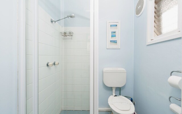 Bagnalls Beach House, 3 Burbong Street