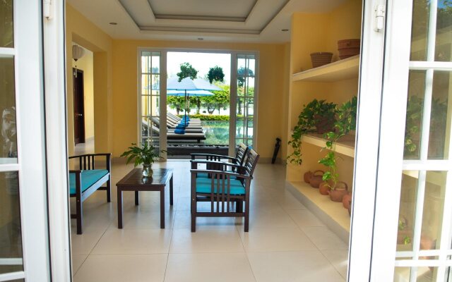 Triple Riverside Villa Hotel Hoian