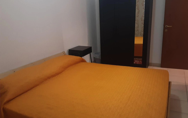 Locazione Menini - Camere zona stazione