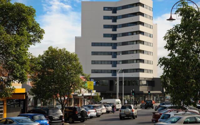 Park Avenue - IKON Glen Waverley