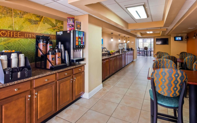 Best Western Ocean Sands Beach Resort