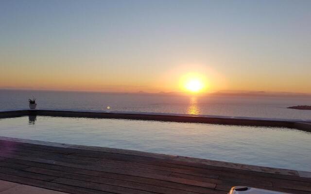 Apartment at KiVA-villa, Kampi, KEA, Cyclades, Greece