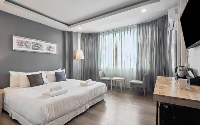 PloyBuri Boutique Hotel