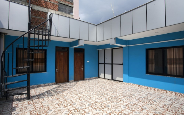 Oyo 419 Hotel Crossroads