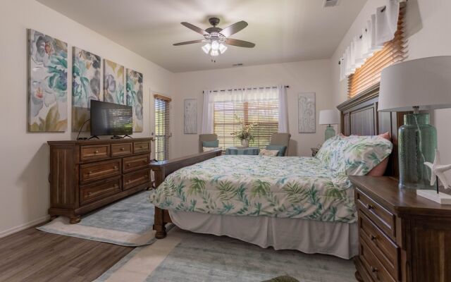 Simple Serenity 3 Bedroom Condo by RedAwning