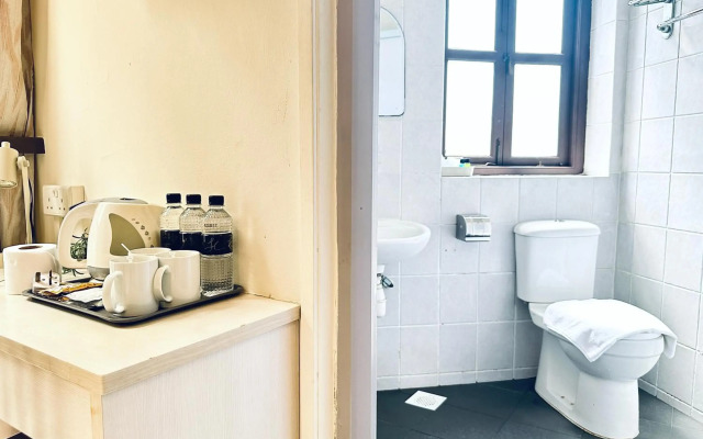 Asphodel Inn Singapore