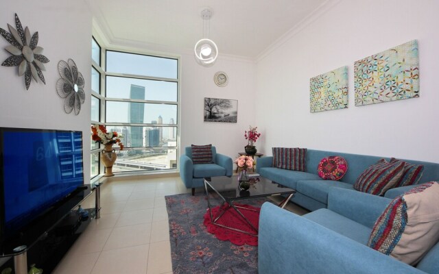 2 Bedroom Apartment in Mayfair Tower