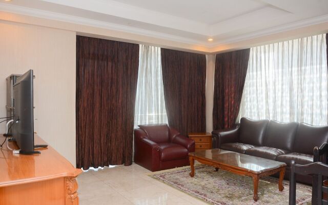 Strategic 2Br At Istana Sahid Sudirman Apartment