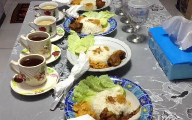 Family Guest House Khayyira