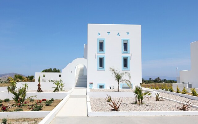 Xenos Villa 5 With a Private Pool Near the sea