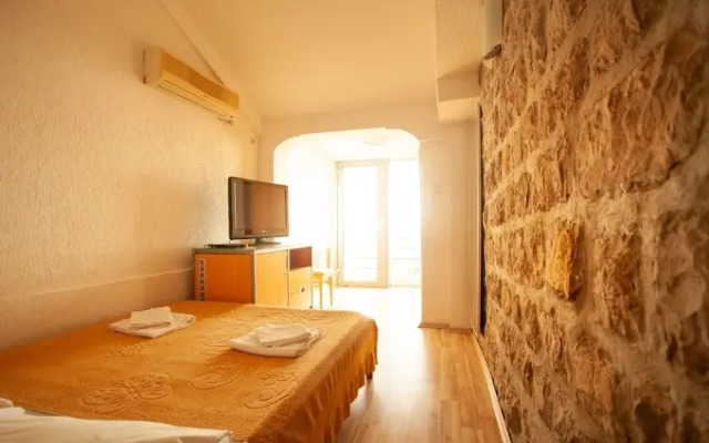 Hotel Savojo