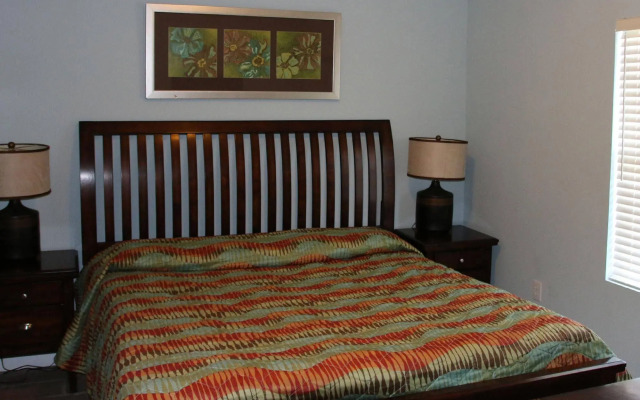 Laketown Wharf by Emerald View Resorts