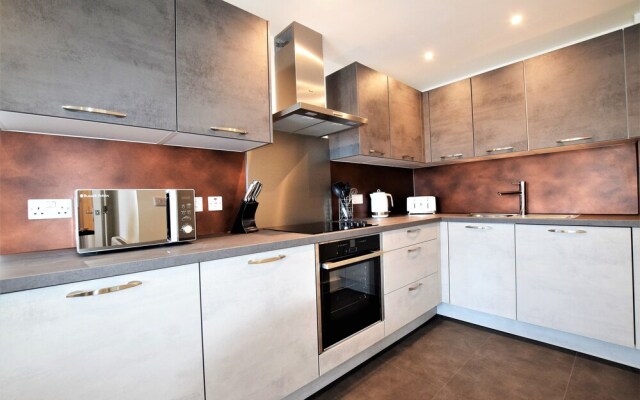 Jims Place - Your Apartment