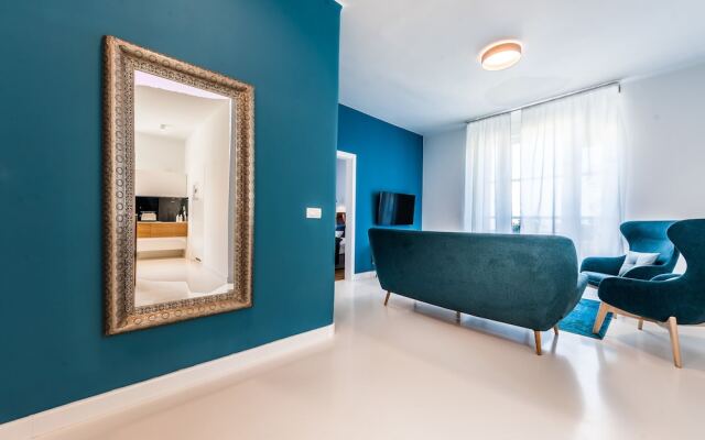 Aquamarine The Sea View Apartment