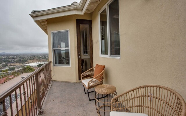 Stunning 5br/3.5ba House in La Jolla