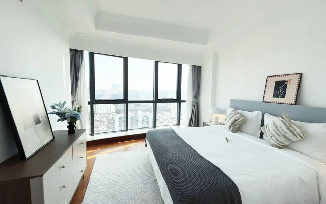 Tyms Shanghai Luxurious 3Bedroom270 View