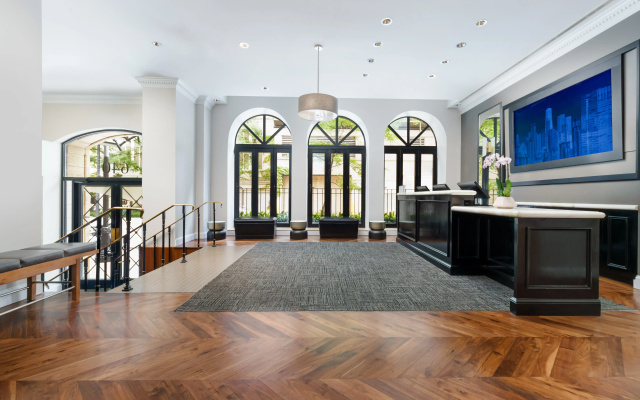 Holiday Inn Express Chicago - Magnificent Mile by IHG