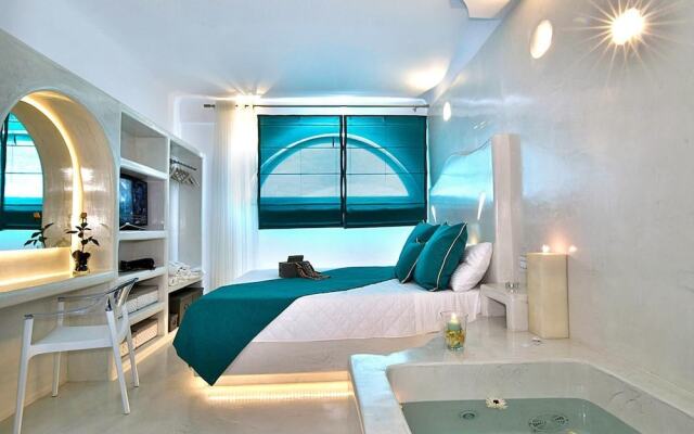 Santorini Loft Boutique Apartments