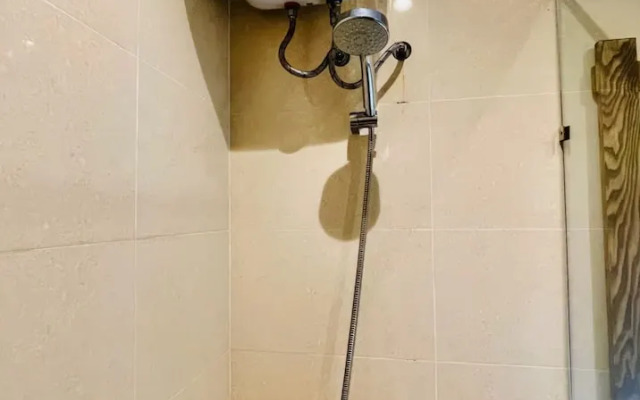 RAINBOW Sky Center TSN Airport