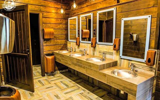 Western Camp Resort