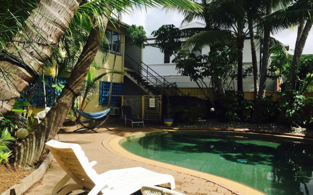 Mad Monkey Backpackers Village