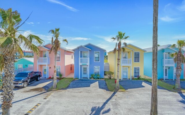 Sand Castles West T8