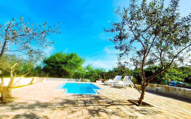 Romantic Villa Cherry