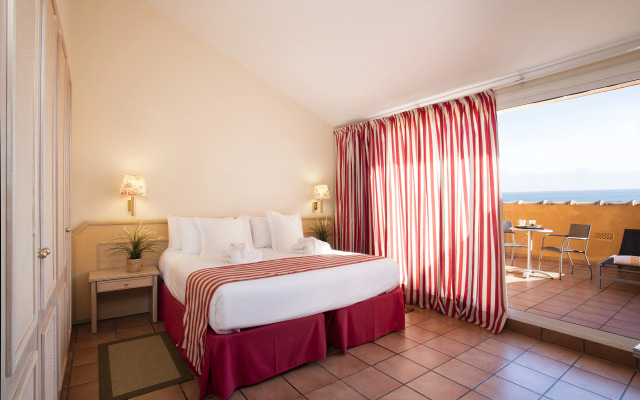 Luna Club Hotel Yoga & Spa