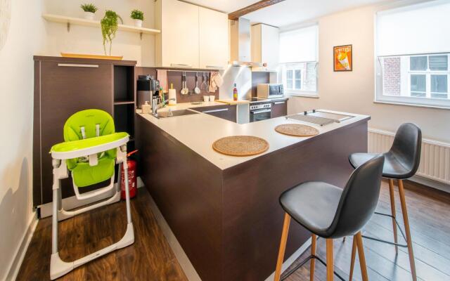 Spacious holiday home in Spa with parking