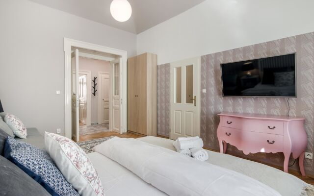 City centre APT Prague by Michal&Friends