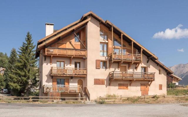 Appartement Puy-Saint-Pierre, 4 pièces, 12 personnes - FR-1-330C-54