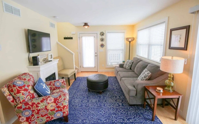 Rollin` on the River #25