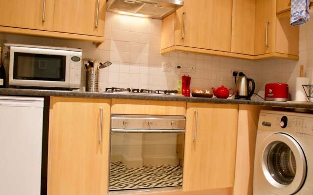 2 Bedroom Seaside Flat