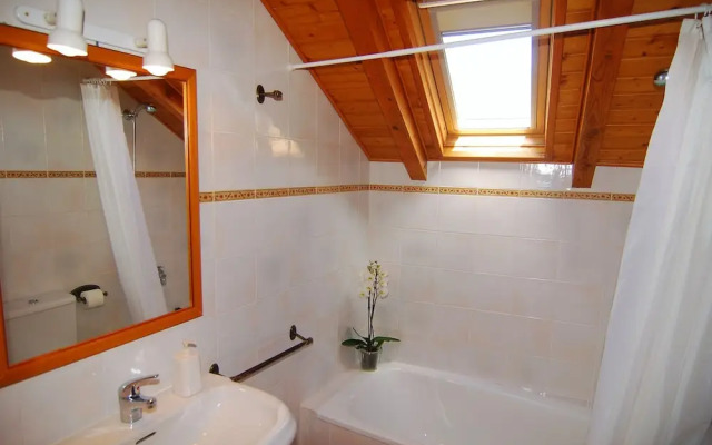 CA DE Badia / Apartamentos