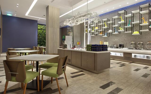Holiday Inn Express Jakarta Wahid Hasyim by IHG