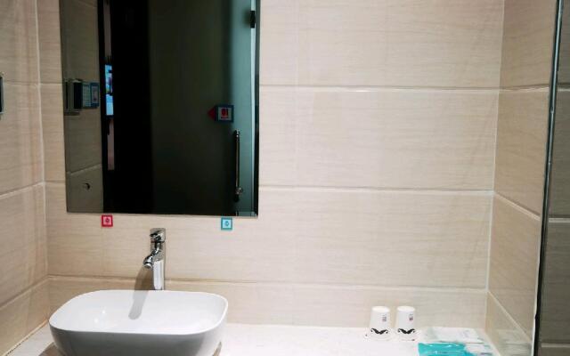 Pai Hotel Dengfeng Songshan Shaolin Temple Chonggao Road