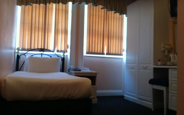 Mermaid Suite Hotel