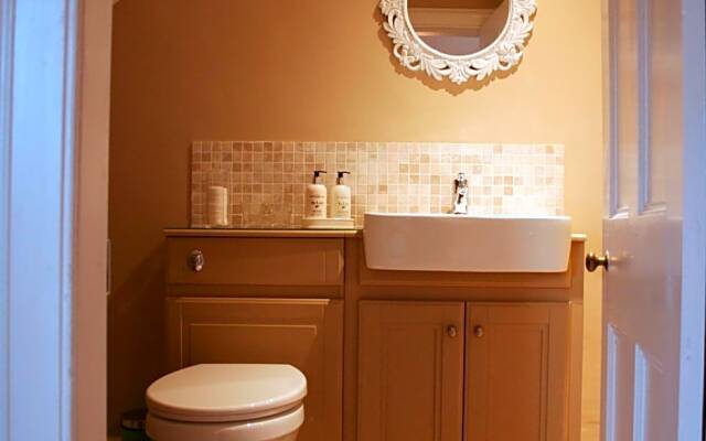 The Old Parsonage Country House