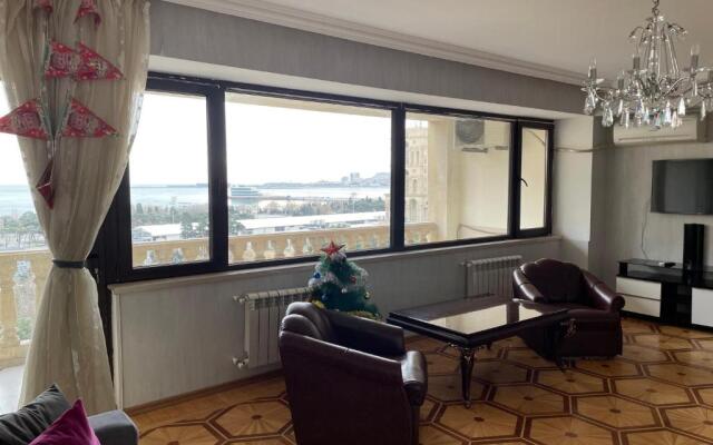 Sea view apart becide Hilton