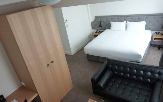 Pensione Hotel Perth