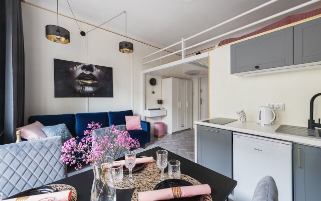 Sienna Elegant Studio by Renters