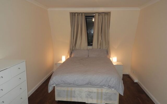 Harley Street Apartments 4 Beds