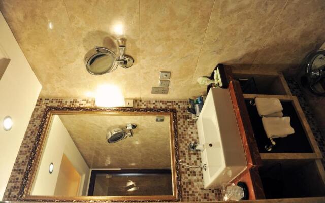 Yun-Zen Century Hotel