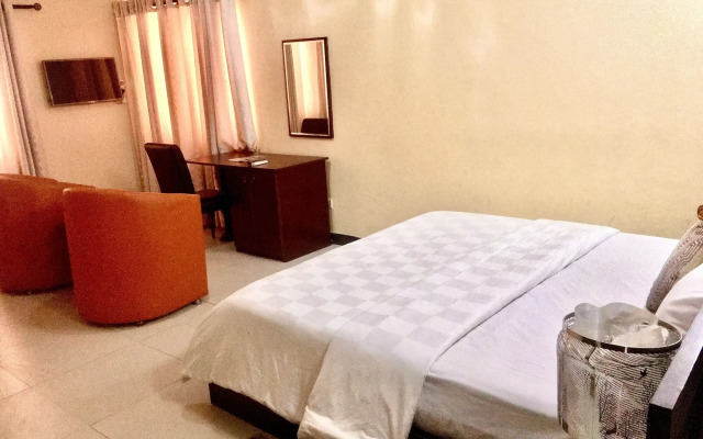 Providence Hotel and Suites